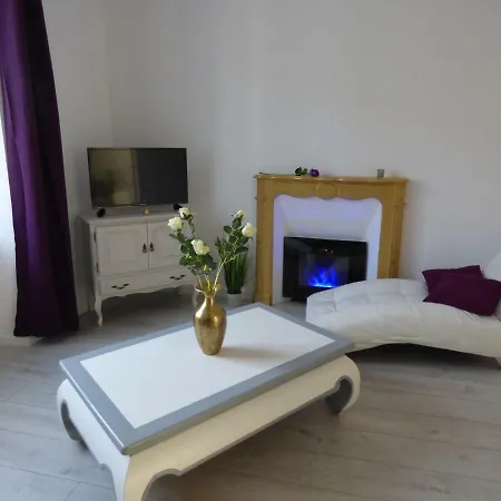 Holiday home 7 Km Du Mont St Michel Pontorson