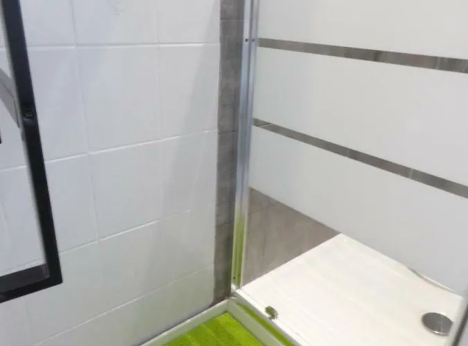 7 Km Du Mont St Michel Nyaraló